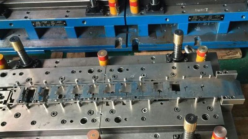 汽车模具规格型号参数解析：揭秘汽车模具的“语言