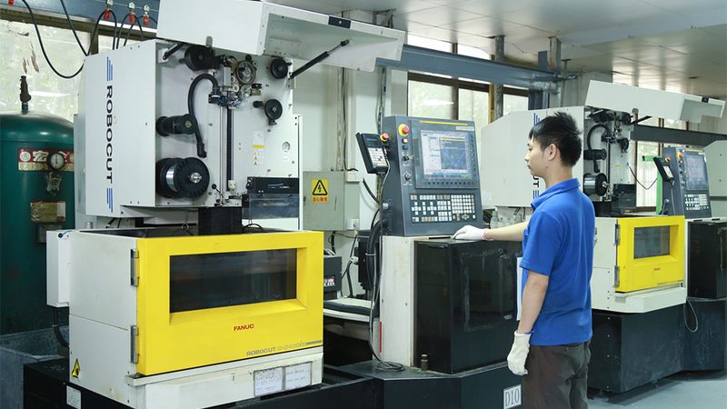 成都定制塑胶模具：揭秘价格背后的秘密
